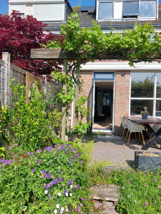 Woning Aan Het Water Villa Bergen Bagian luar foto